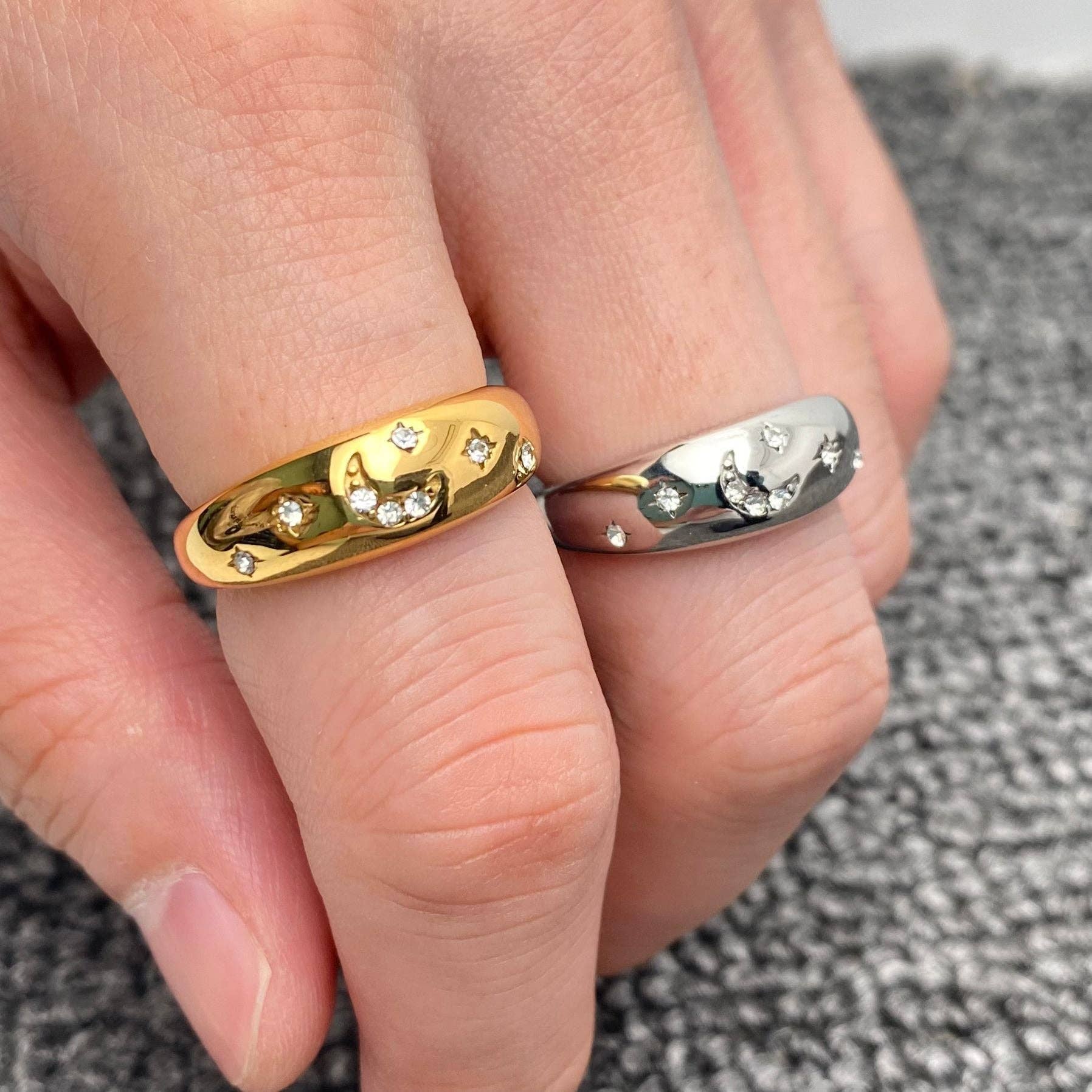 Mio Queena – wholesale Multi-stone ring – Inlaid CZ Star Moon 18K Gold Plated SS Ring - FGS/MS3