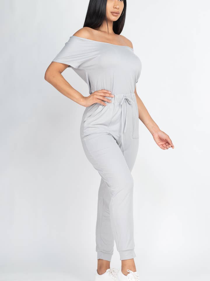 CAPELLA APPAREL – Großhandel Jumpsuit – Damen – Jumpsuit mit zwei Wege-Schultern und Kordelzug3