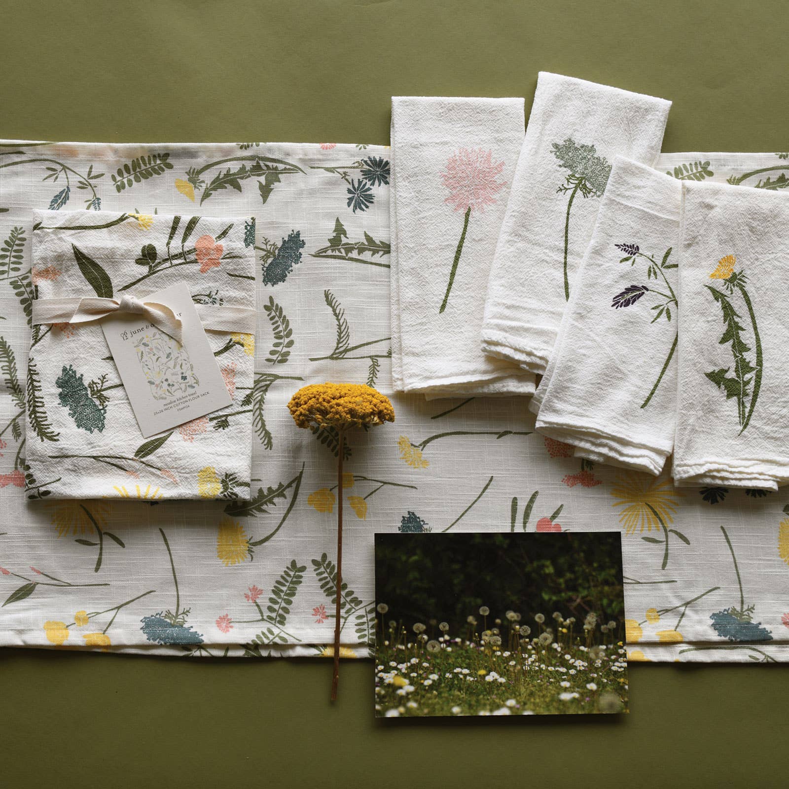 June & December – Runner de mesa por atacado – Caminho de Mesa Orgânico Meadow (98") com Flores Silvestres2