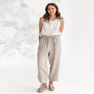 An Editor Is Buying These $29  Linen Pants in Bulk