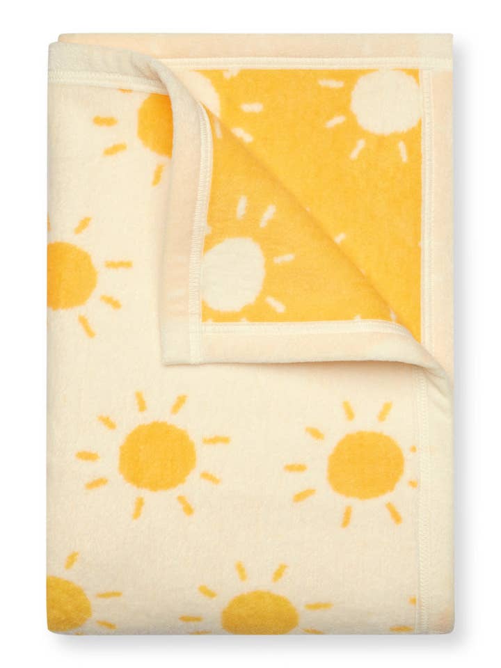 ChappyWrap - Wholesale Bedding Blanket - Kids & Baby - You Are My Sunshine Midi Blanket1