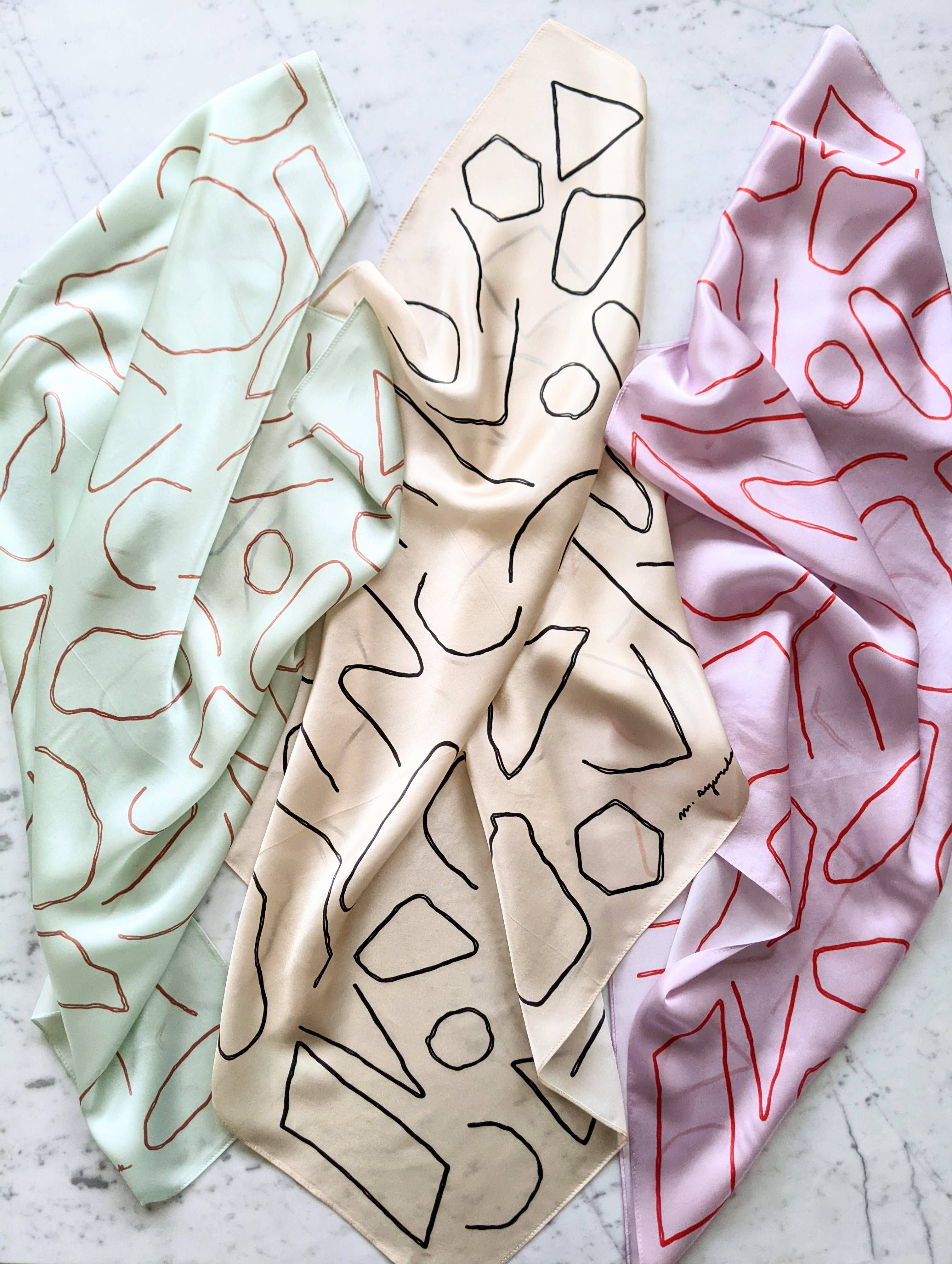 Madeleine Sywulak US - Wholesale Scarf - Women's - 100% Silk Scarf - Ecru & Black5