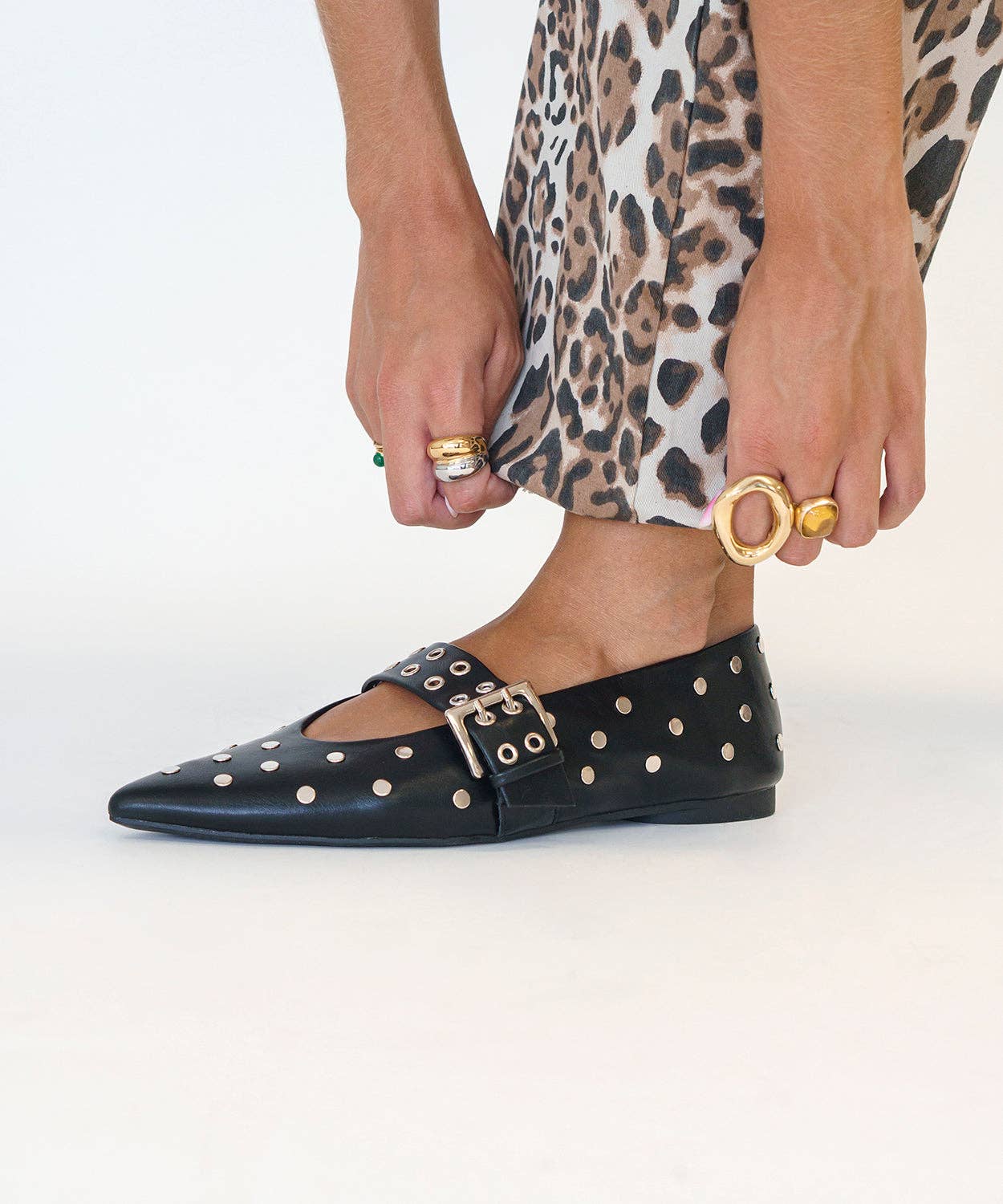 NERO Ballerina nera con borchie in vendita all'ingrosso su Faire3