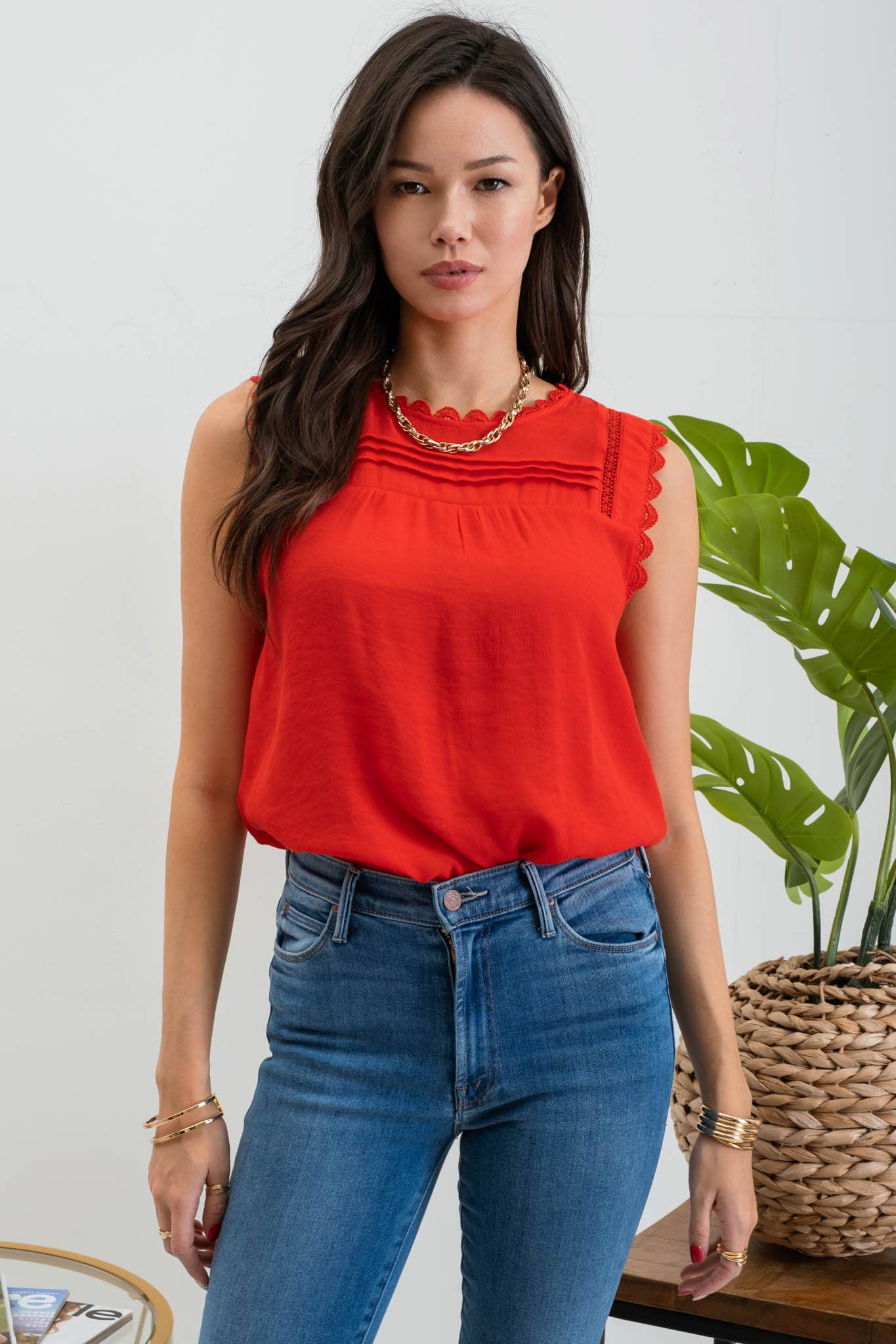 Blu Pepper - Wholesale Blouse - Women's - SLEEVELESS LACE EDGE WOVEN TOP21