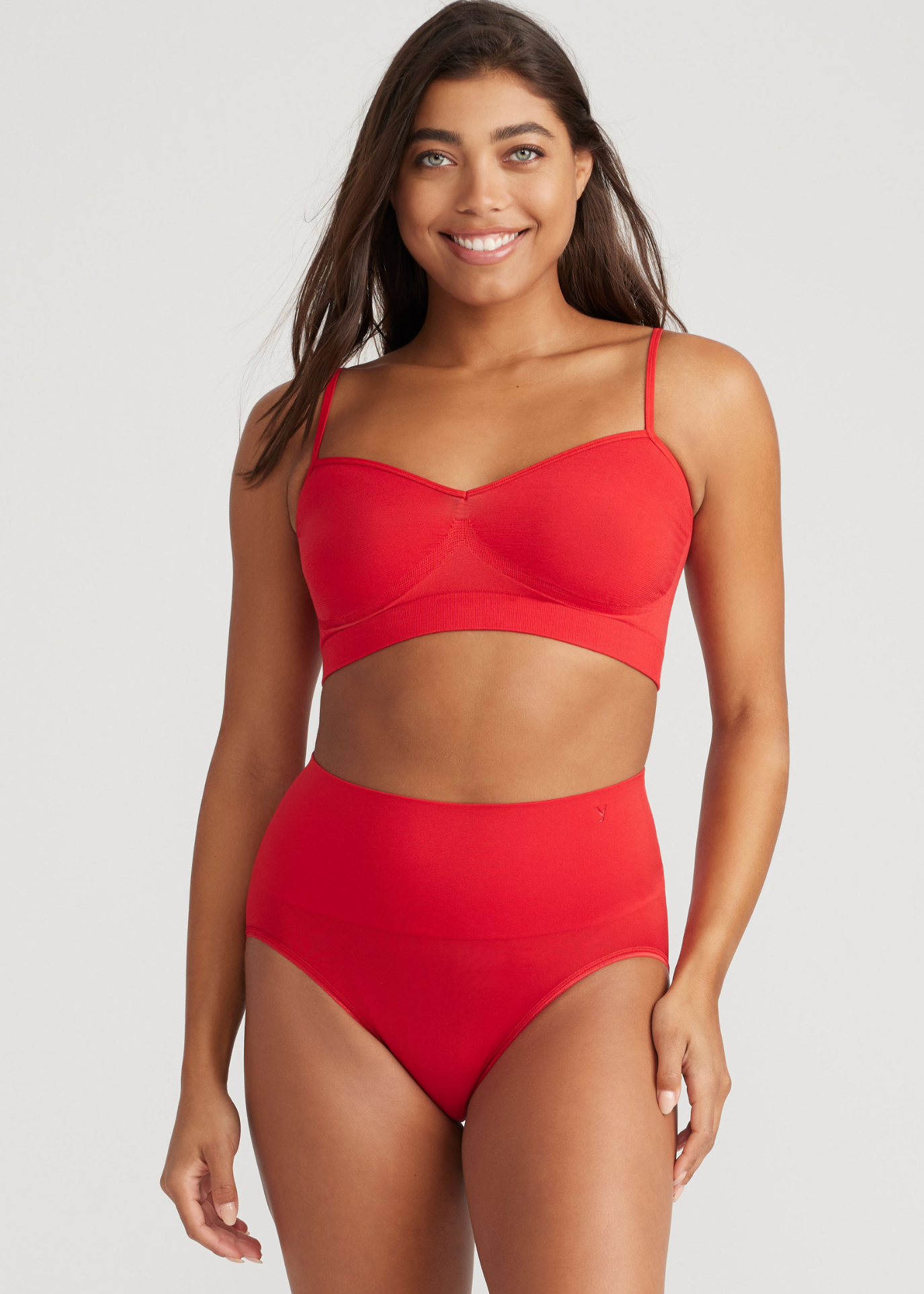 Yummie – Großhandel Shapewear – Damen – Ultraleichter Shapewear-Slip – auch in großen Größen erhältlich16