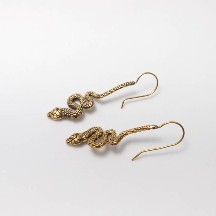 Tenzing Collections - Wholesale Dangle Earrings - Snake Earrings, Golden and Silver1