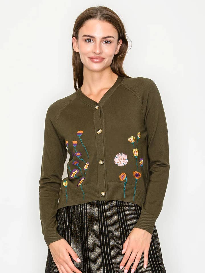 Olivengrøn cardigan med broderede blomster for engroshandel hos Yal New York