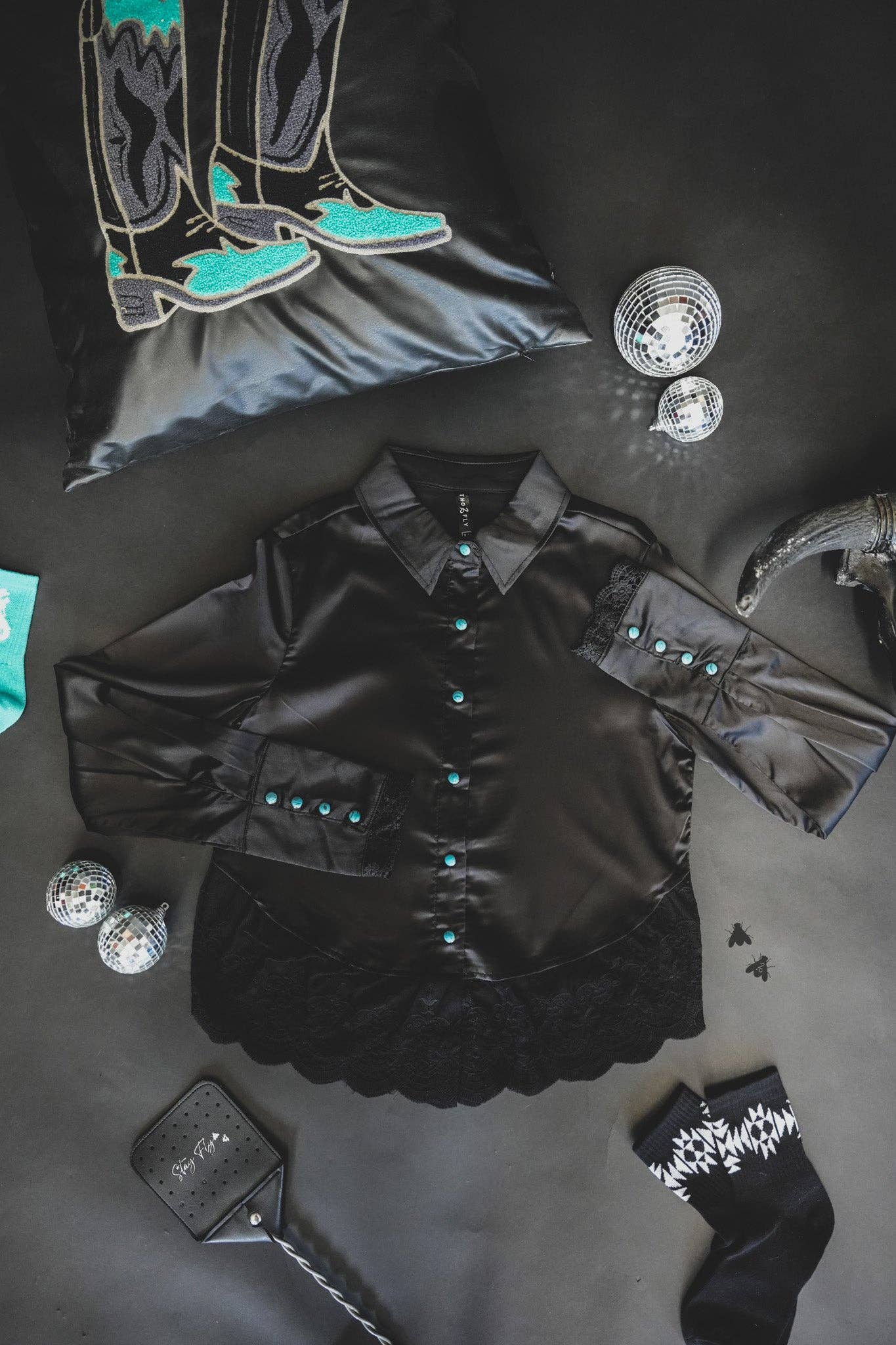 2 Fly Co - Wholesale Button Down Shirt - Women's - TOP TIER5