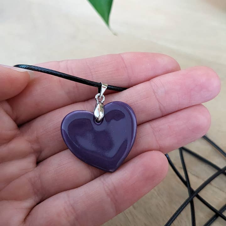 LES POTERIES DE SHAKTI - Wholesale Pendant/Charm Necklace - “Violet” ceramic heart necklace1