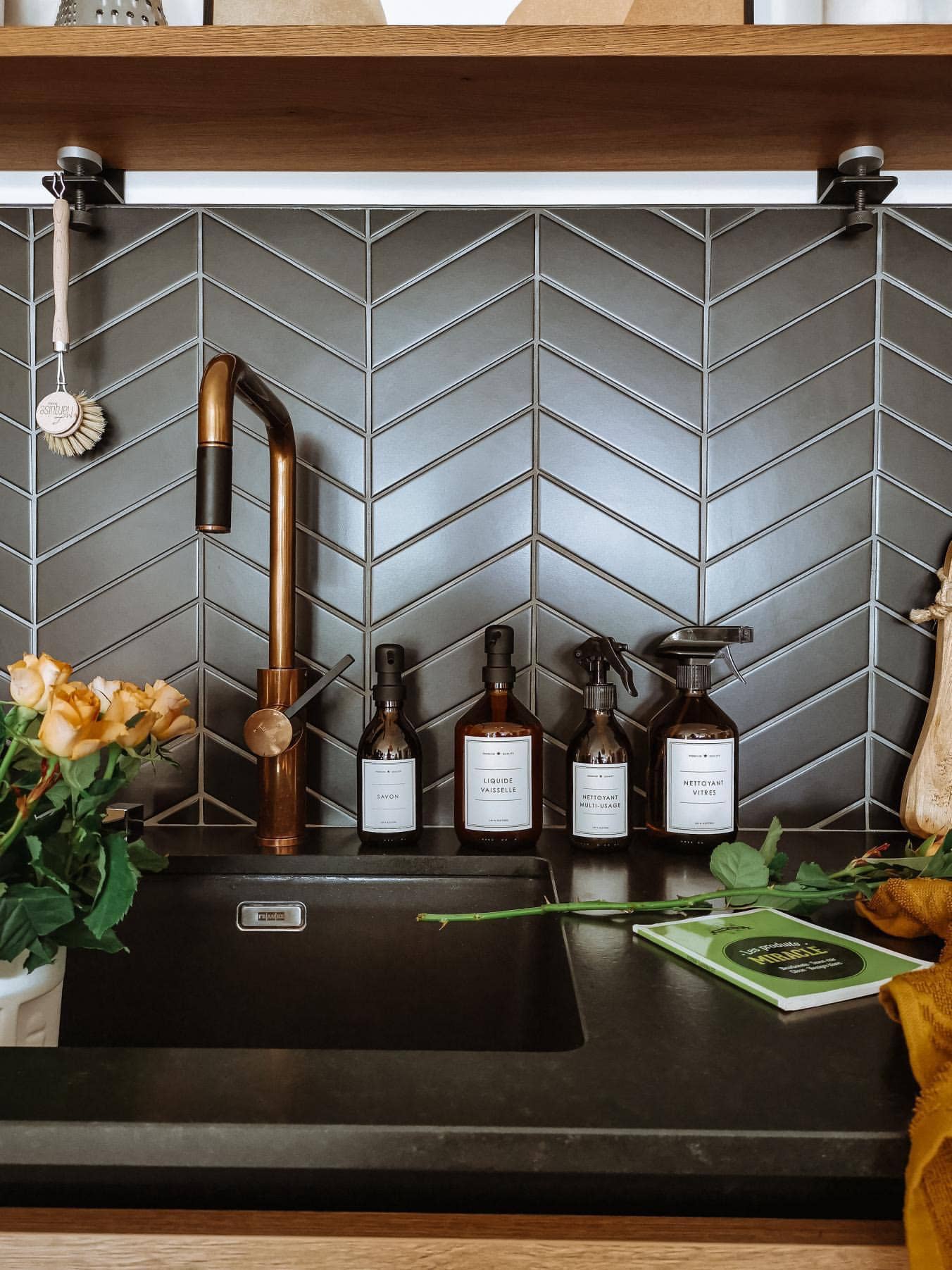 Les Flacons de l’Apothicaire - Vendita all'ingrosso Dispenser per sapone - Flacone ambra per detersivo per piatti5