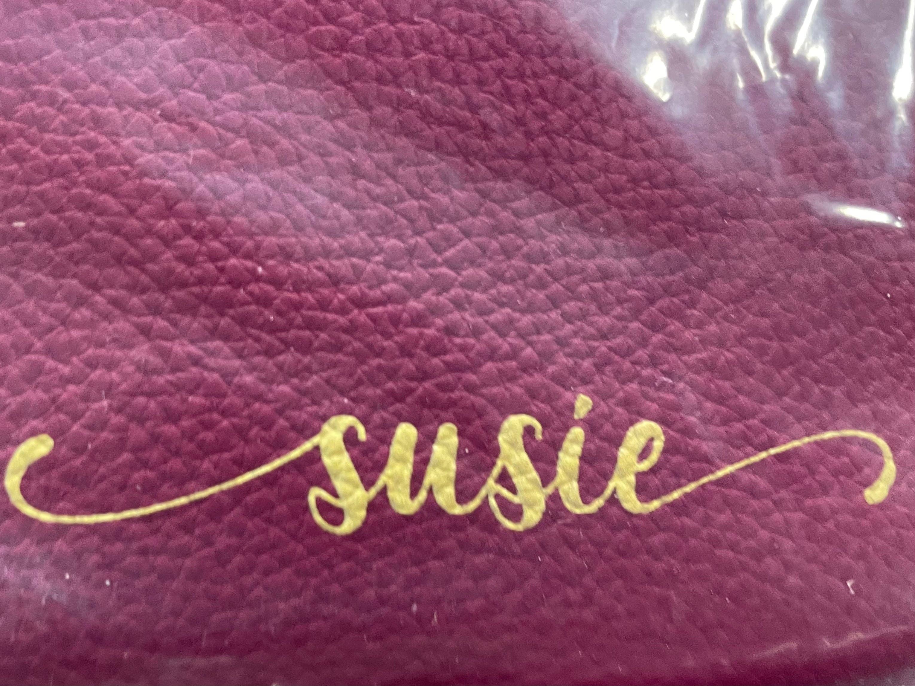 The Classy Cloth WS - Wholesale Make-up/cosmetic bag - Pebble Leather Cosmetic Bag - Monogrammed17