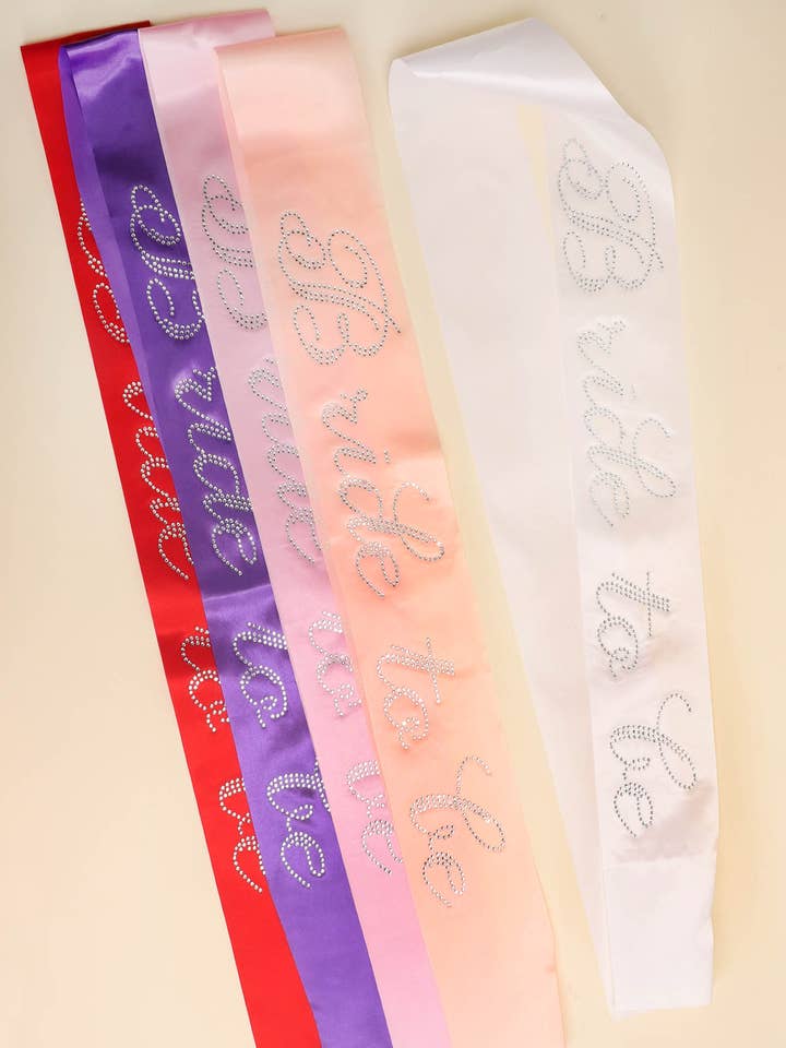 Fascia Addio al Nubilato con Strass "Futura Sposa" per la vendita all'ingrosso da parte di SP Sophia Collection