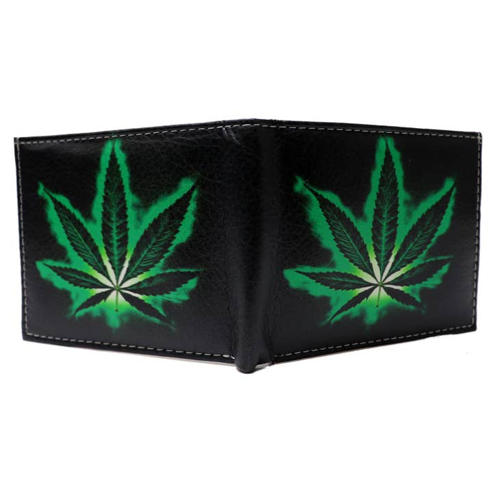 Buy Buy Luv LLC – wholesale Wallet - Men’s – Marijuana Weed Potleaf Image Bi-Fold Wallet4