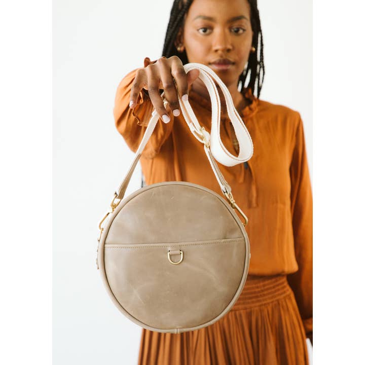 Blackburn Goods – Großhandel Schultertasche – Damen – Die Kantinentasche