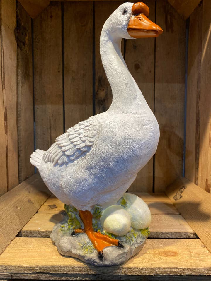 Goose With Eggs for wholesale by ABitQuackers