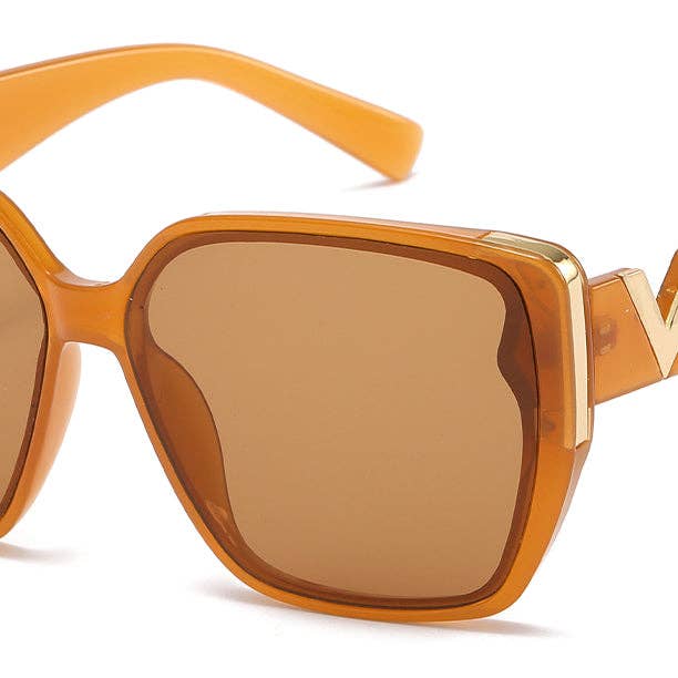 Modern Round Sunglasses with Gradient Lenses for wholesale by Luna Sunglasses