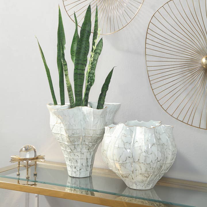 Kavana Decor by The Import Collection - Wholesale Vase - Carmine Short Vase