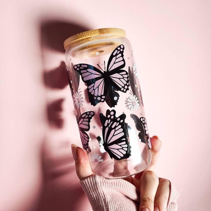 Butterfly Daisy Glass Coffee/Beer Cup - Spring Floral Design for wholesale by honeysheshome