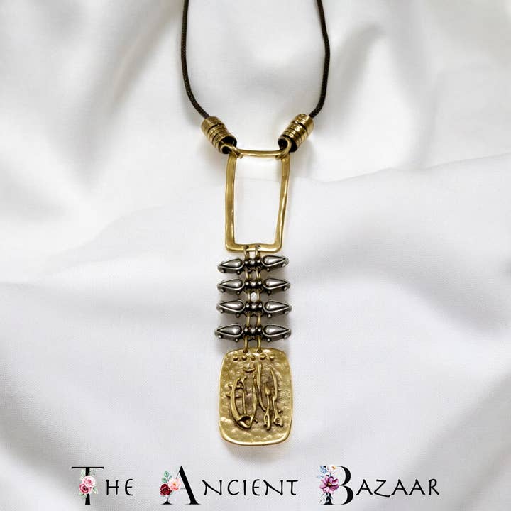 Article n° BRN-1035 - Collier en laiton pour la vente par The Ancient Bazaar Jewelry & Accessories
