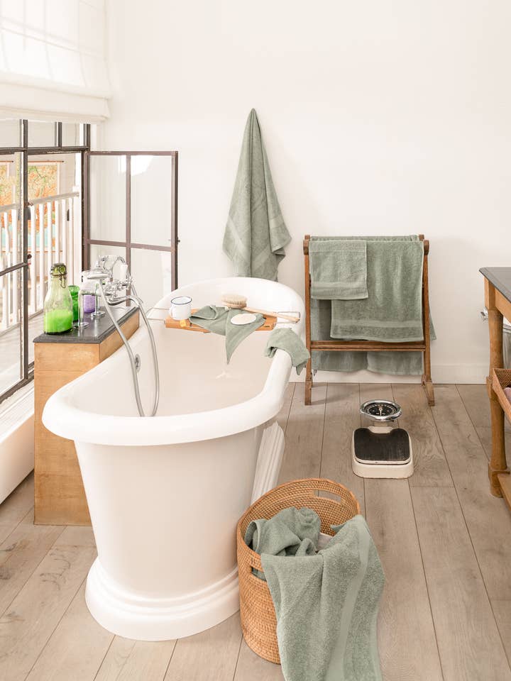 Handdoek RIVA - 30 x 50 cm voor wholesale door Tiseco