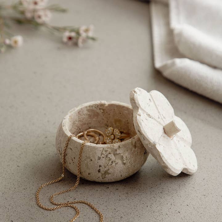 Villa Lua Home - Wholesale Decorative Box - Beige Travertine Trinket Box4