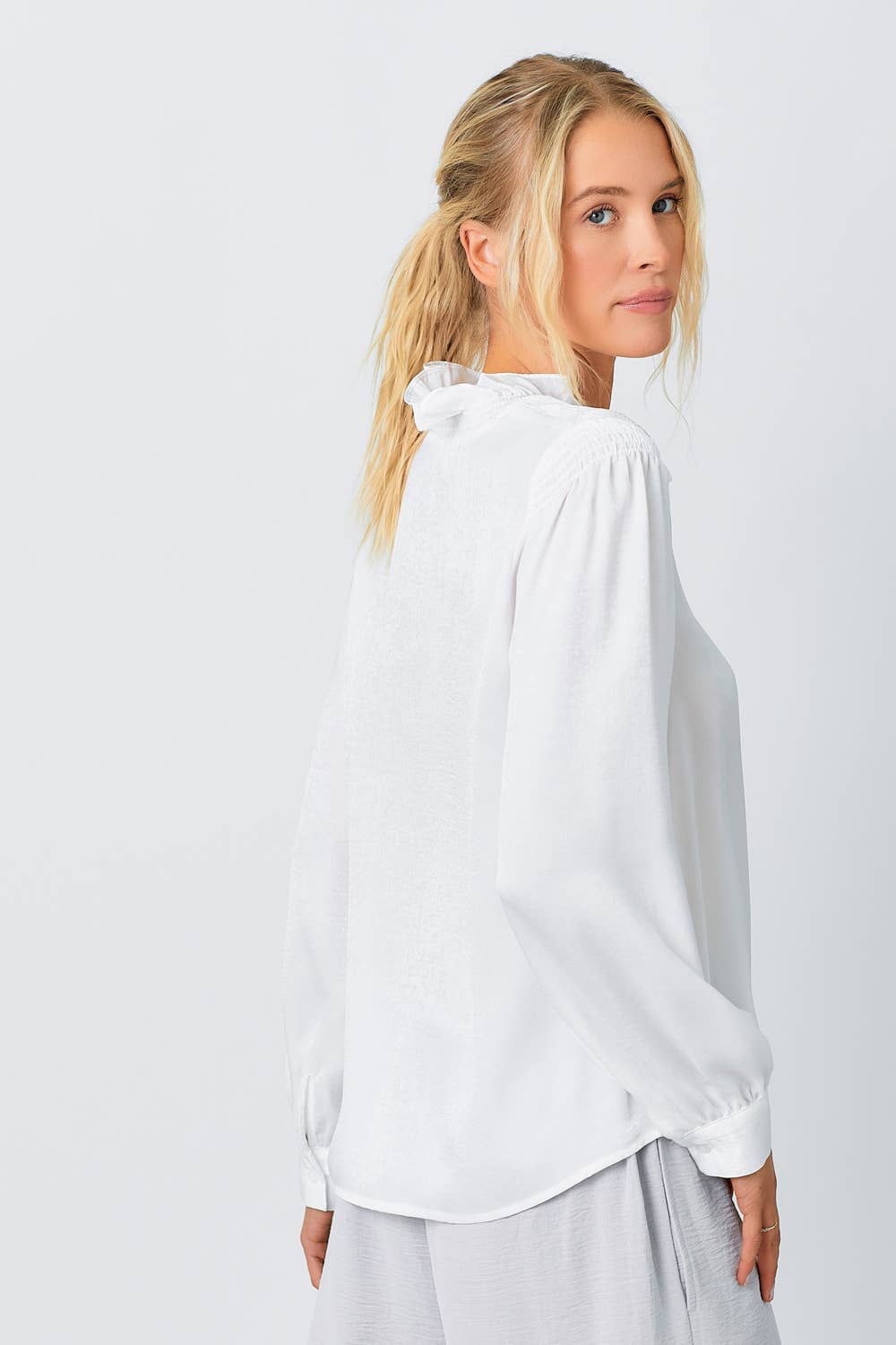 Mystree - Wholesale Blouse - Women's - 60449 Ruffled Collar Blouse9