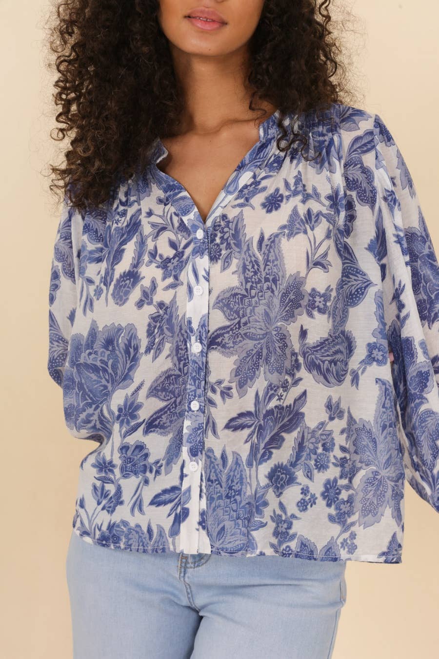 CHOKLATE PARIS – Camisa com botões no colarinho – Mulher por atacado – Camisa Saint Tropez estampada viscose seda - CK081361