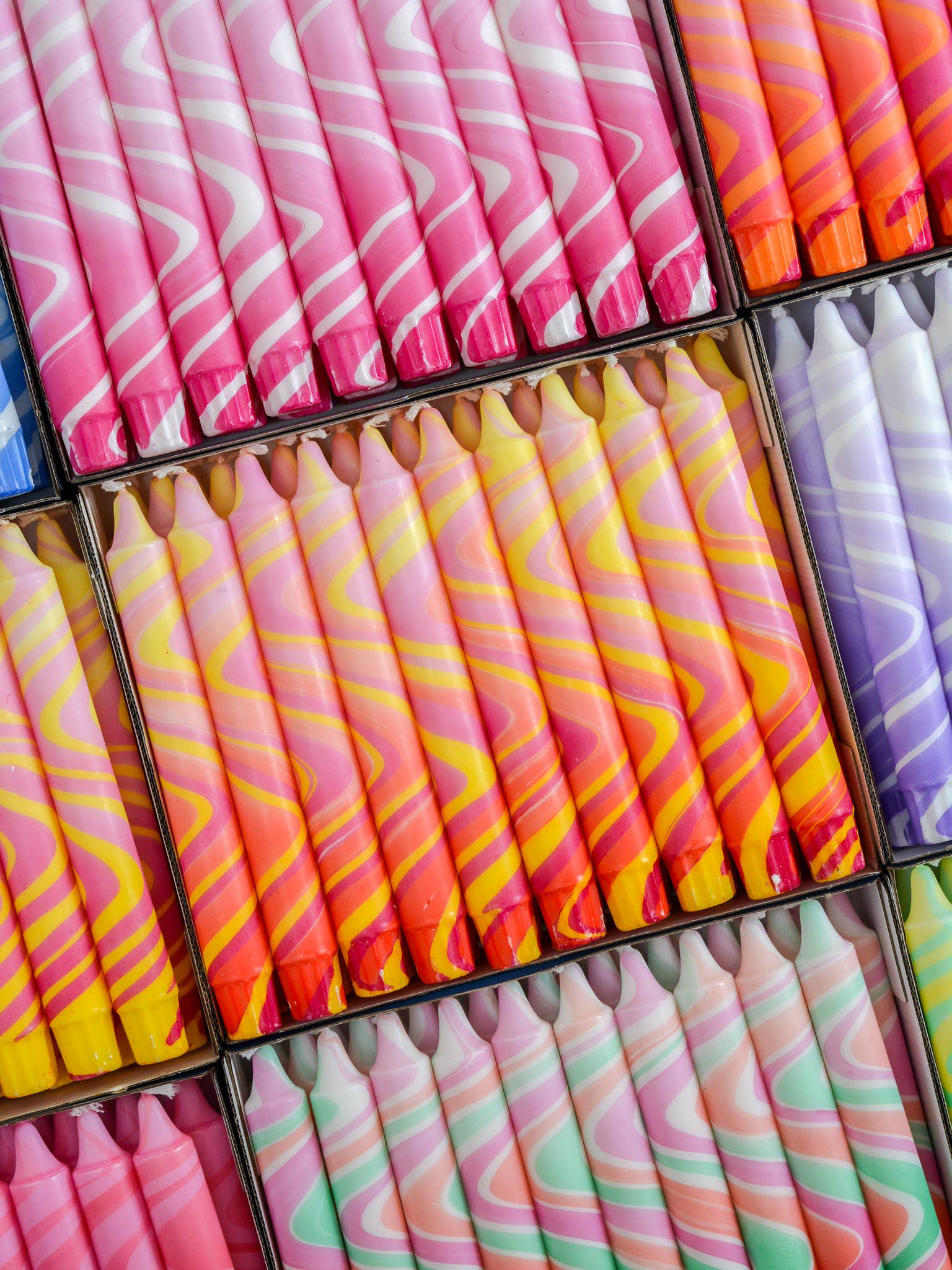 Nordtrice - Wholesale Tapered Candle/Candlestick - Summer Marble Candles - Pink / Yellow / Red Marble5