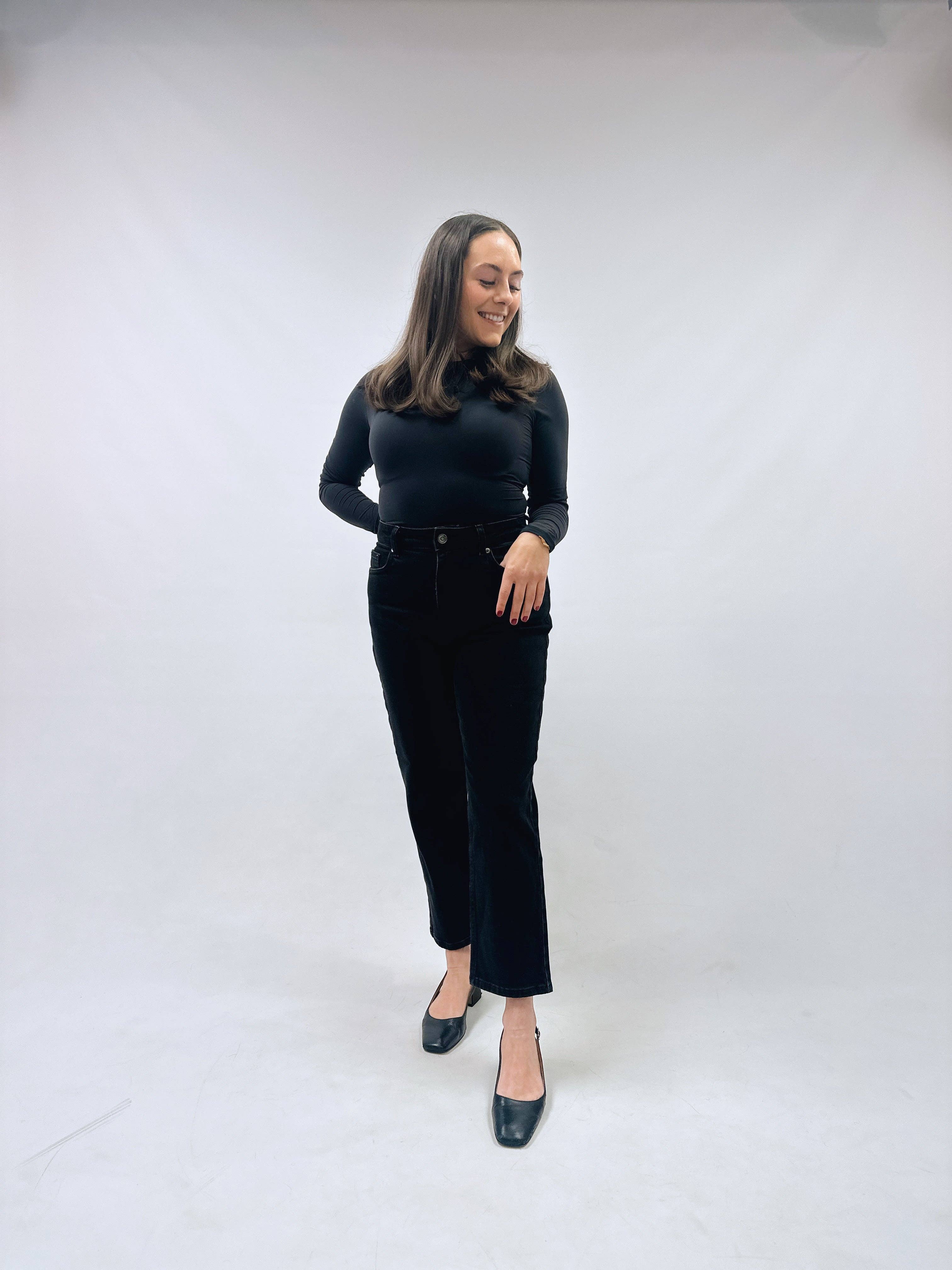 Short Girl Jean - Wholesale Jeans - Women's - The Adrianna Jean1