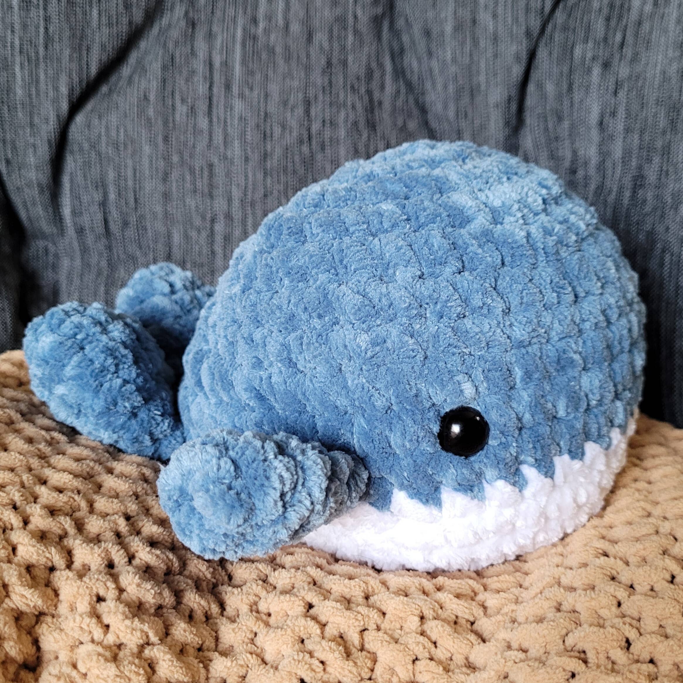 Katie Alay – Großhandel Kuschel-/Plüschtier – Kind & Baby – 7" gehäkelte Wal-Plüschtiere6