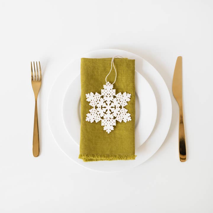 Linen Tales - Wholesale Dinner & Cloth Napkin - Moss Green Linen Napkins with Fringes Set of 2