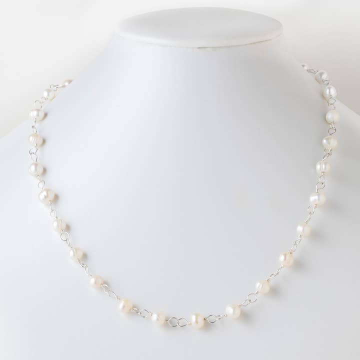 Collier en forme de goutte de perles d'eau douce pour la vente par Clara's Pearl