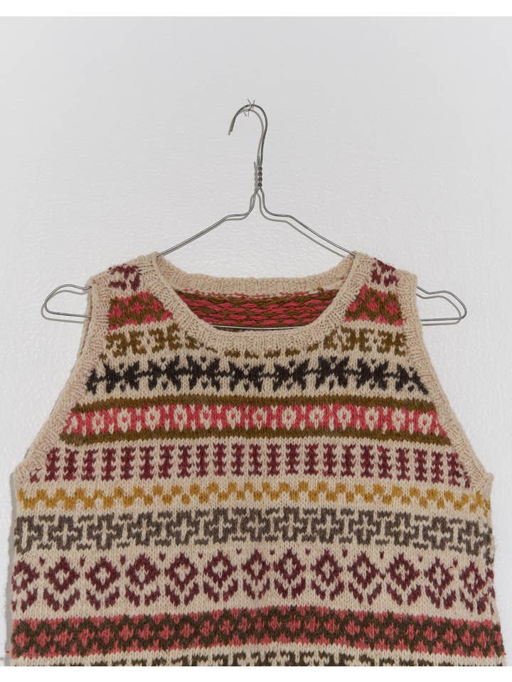 World of Crow llc – wholesale Knitted jumper – Women′s – The Christmas sweater4