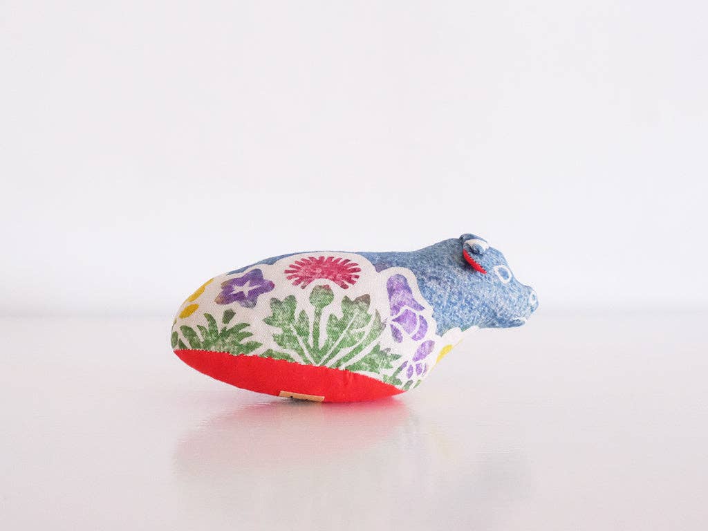 wagumi – wholesale Decorative figurine – Year of the Cow Woodblock Print Animal by Shin Kogei1