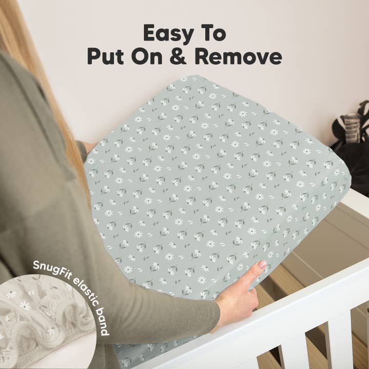 Daisies 2-pack Organic Cotton Fitted Crib Sheet for wholesale on Faire5