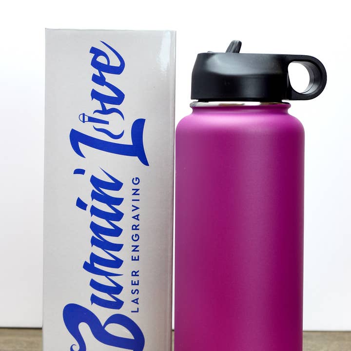 Burnin Love Laser Engraving - Vente Bouteilles d'eau - Gourdes gravées au laser Burnin' Love de 32 oz (946 ml)13