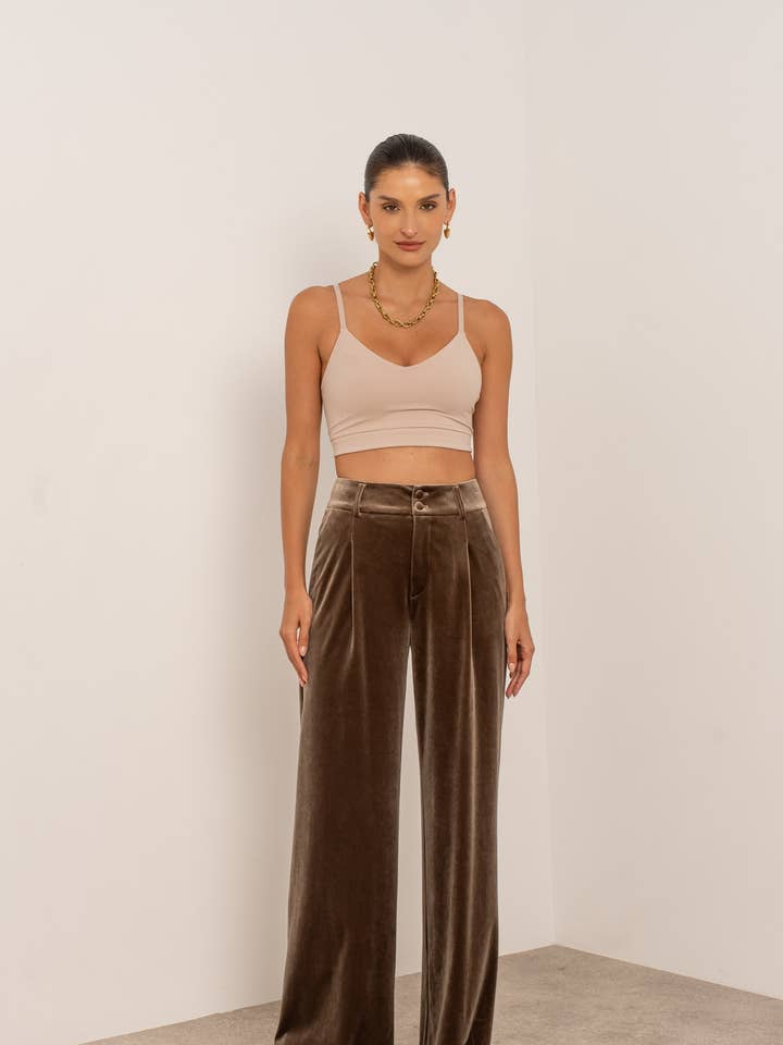 Attentif Paris - Wholesale Pants - Women's - Wide velvet and fluid pants with double button1