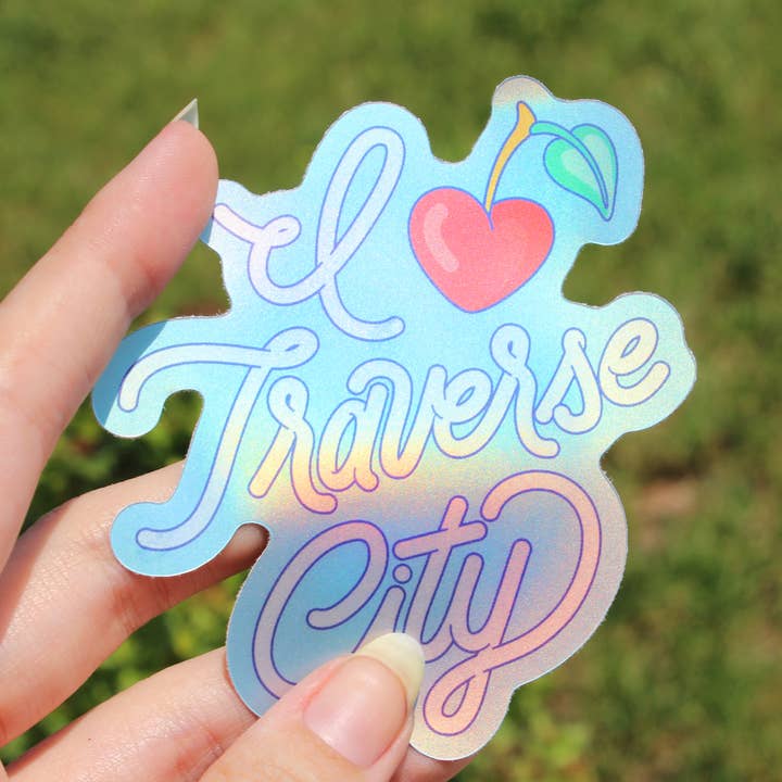 I Heart Traverse City Matte holografisk klistermærke for engroshandel hos Quite Colorful