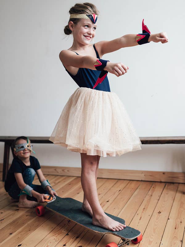 la super-héroïne for engroshandel hos Cherry Bandits