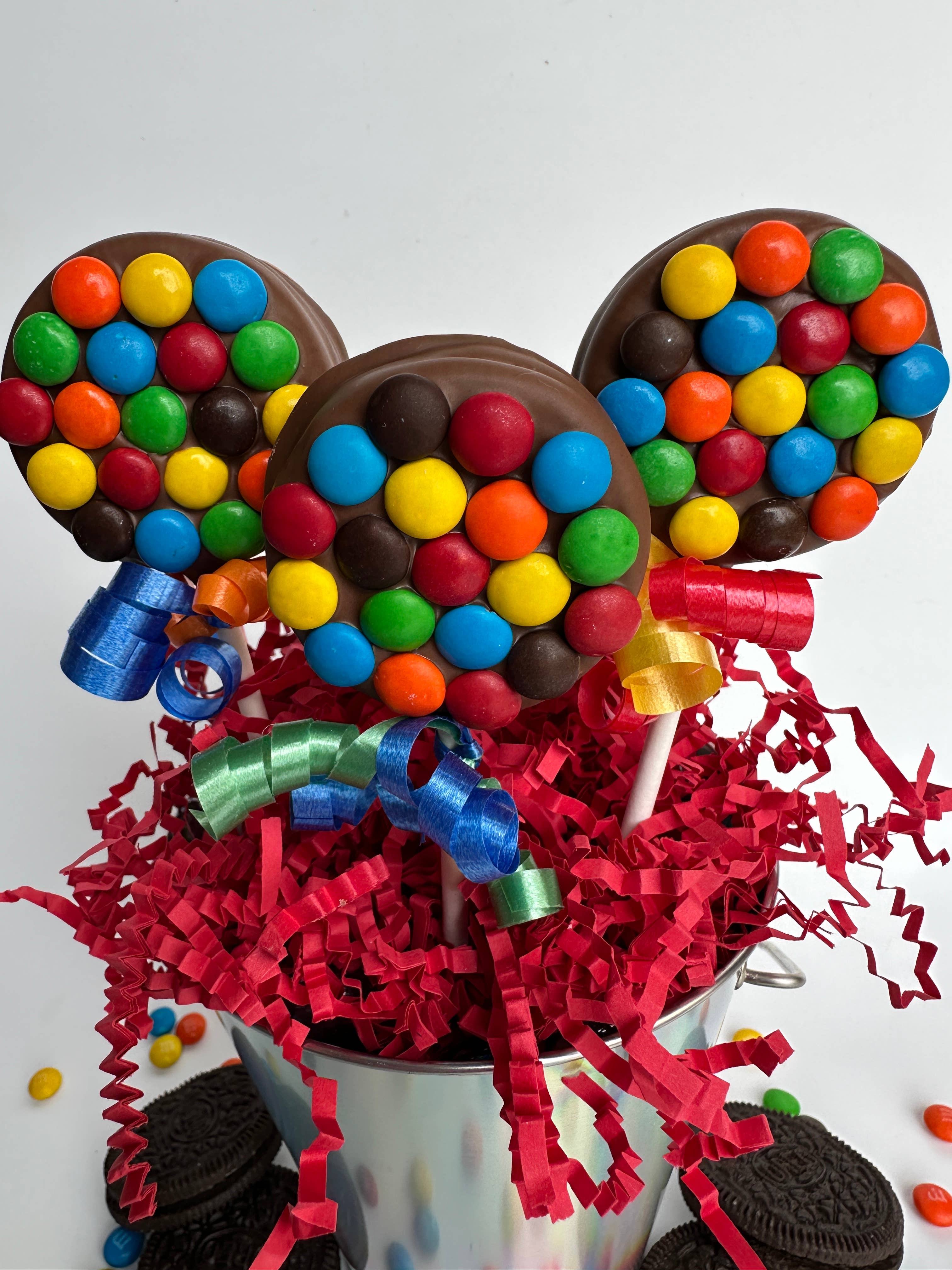 Delightful Chocolates - Wholesale Chocolate Covered Sweets - Chocolate Candy Decorated Milk Chocolate Oreo Pops2