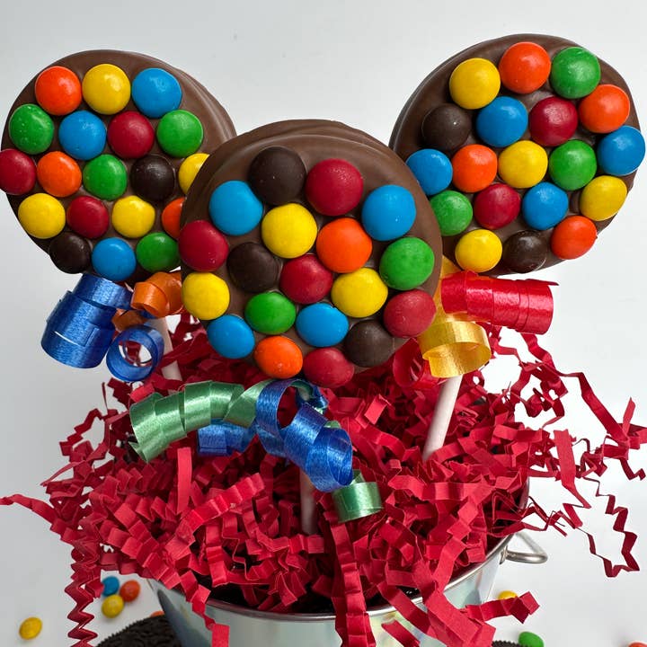 Delightful Chocolates - Wholesale Chocolate Covered Sweets - Chocolate Candy Decorated Milk Chocolate Oreo Pops2