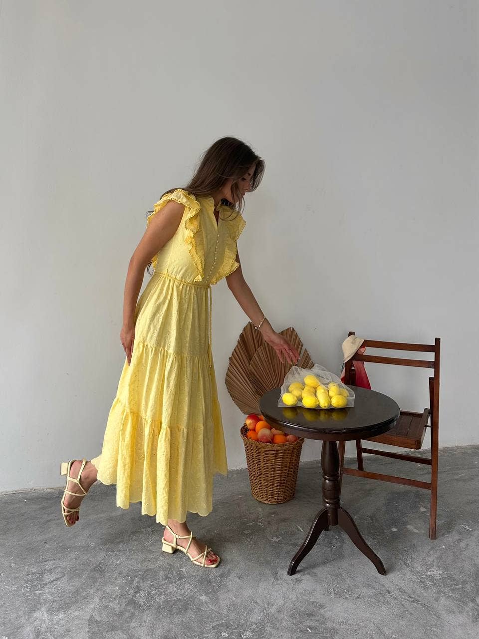 Design company-Fatma Balkir - Vente Robe – femme - Robe élégante en dentelle guipure jaune - robe vintage1