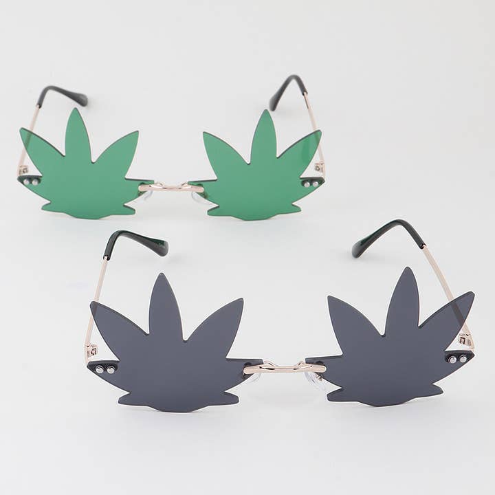 MIX Bolt N Stoned Sunglasses for wholesale on Faire2