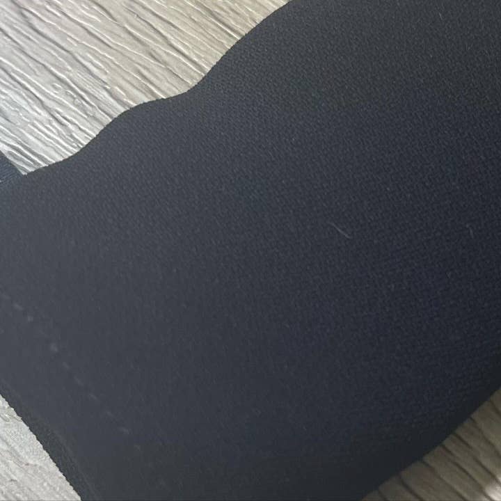 LANA BEAUTY - Wholesale Facial Exfoliant/Scrub - FACIAL EXFOLIATING FINGER MITT3