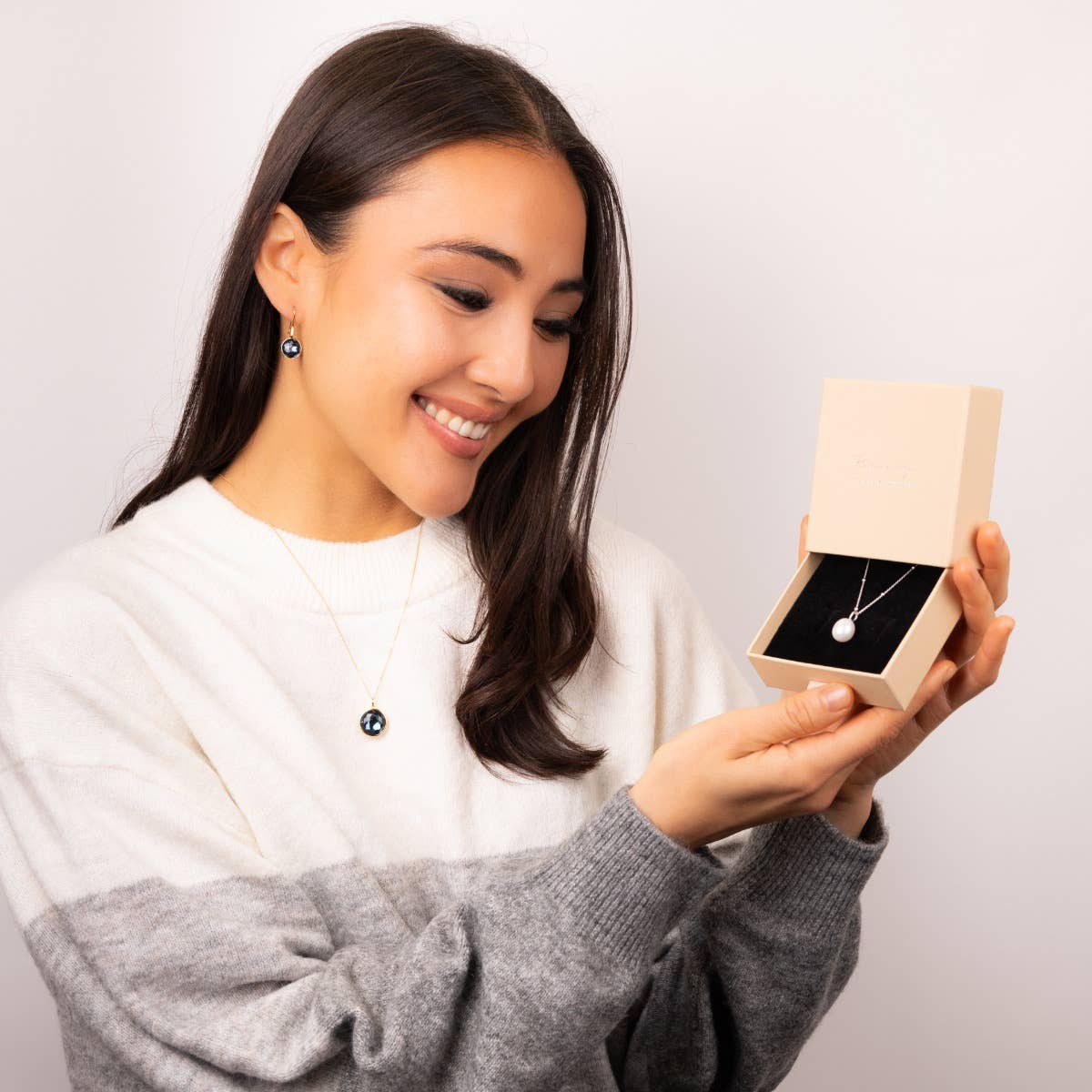 Gecko Jewellery – wholesale Jewellery box/organiser – Universal Beginnings Eco Box8