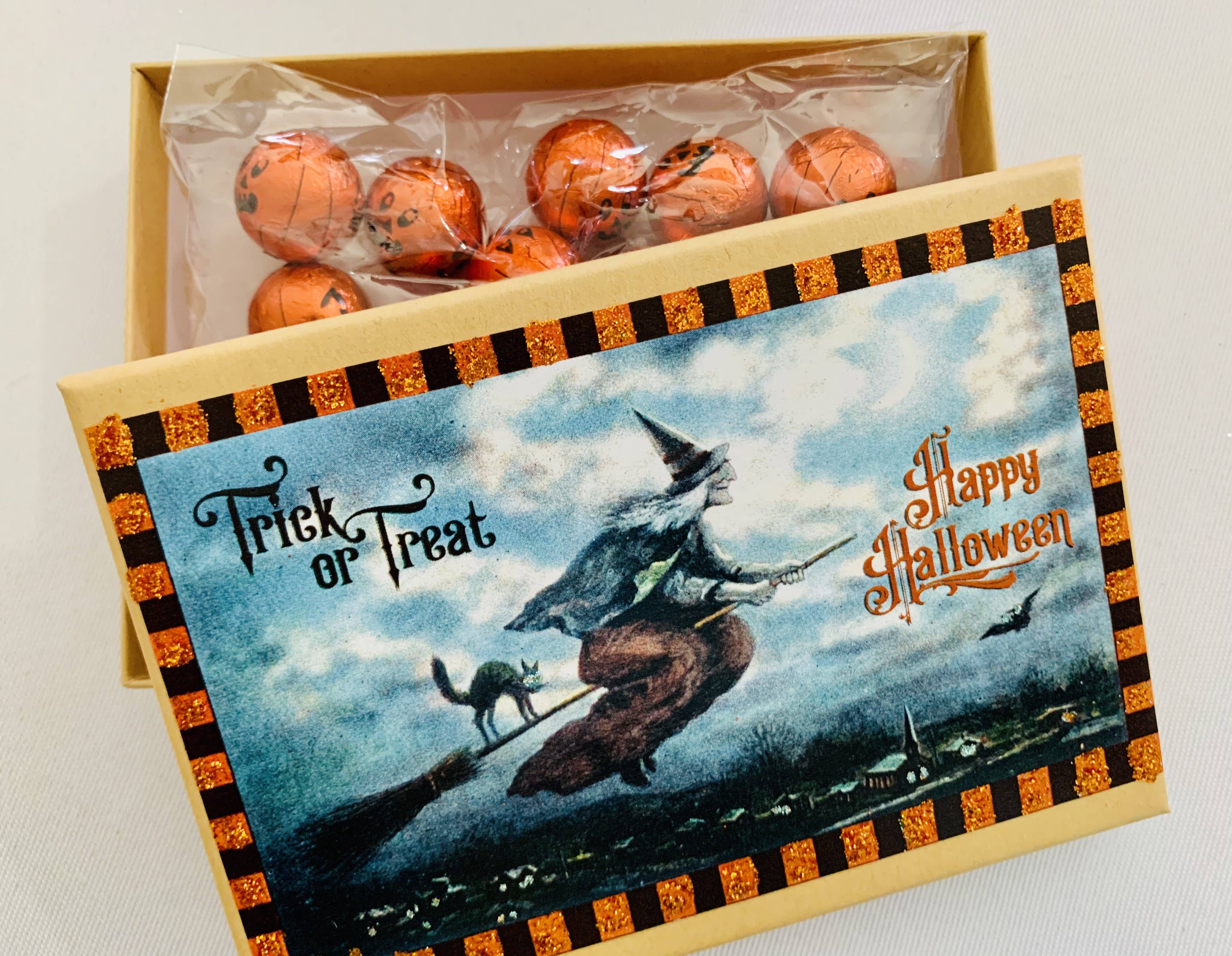 ELLegant Creations, LLC – Großhandel Geschenkboxen – Halloween Salem Hexe Geschenkbox3