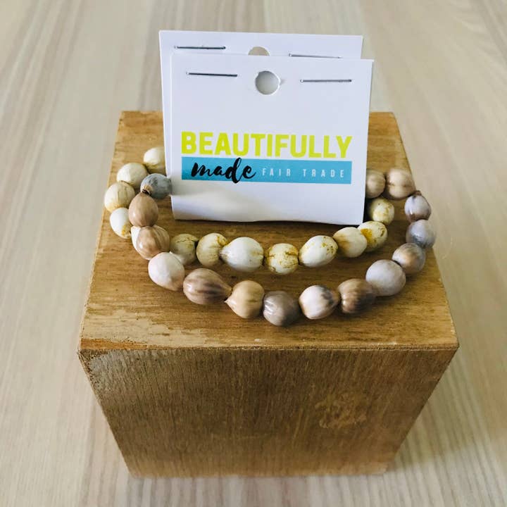 Haïti | Majok Seed - Tan pour la vente par Beautifully Made Fair Trade