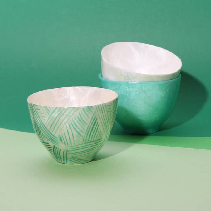 Ithemba - Wholesale Coffee Mug - Turquoise Trait Mother-of-Pearl Cup