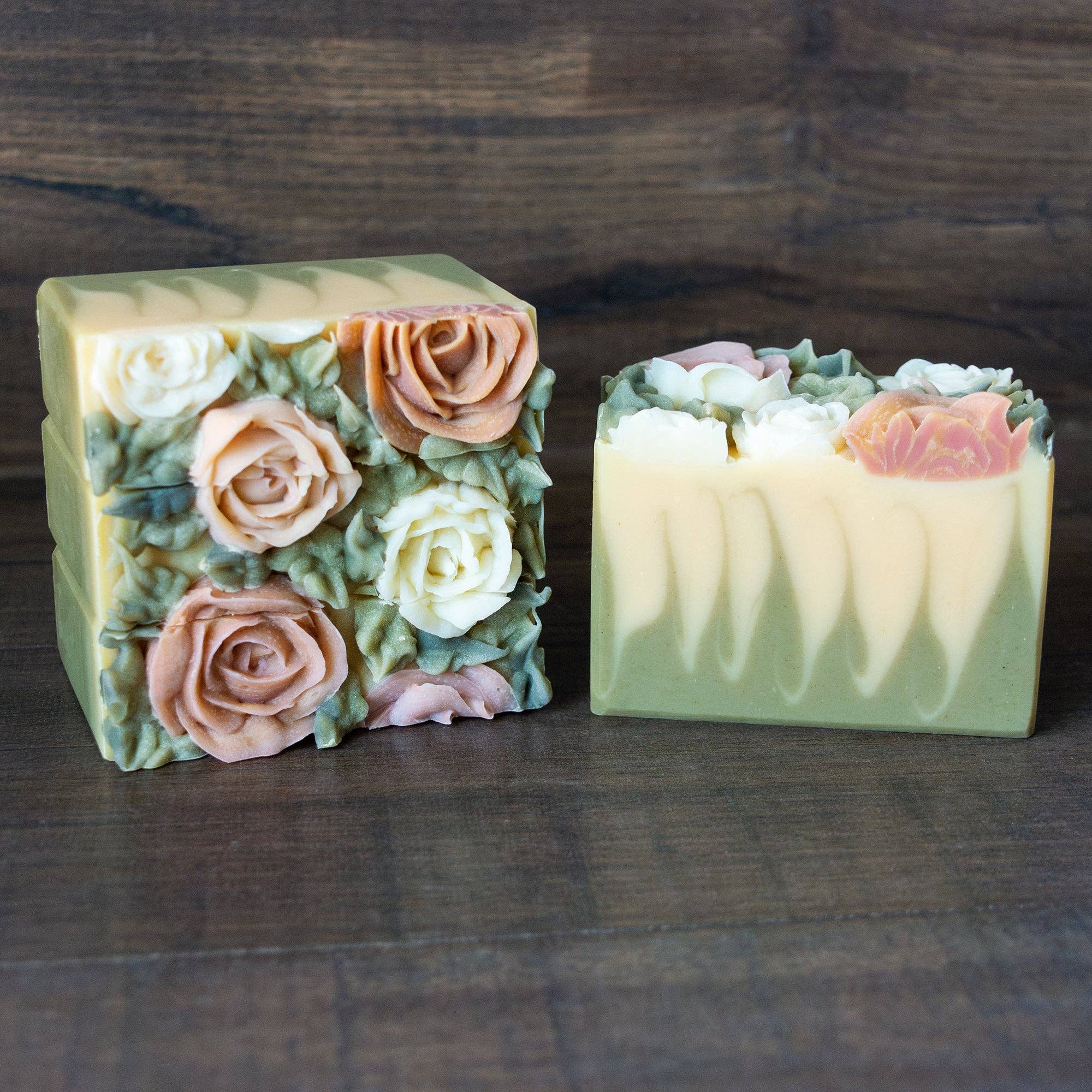 Delta Tule - Wholesale Bar Soap - La Vie En Rose // Lemongrass Mint & Oatmeal Soap1