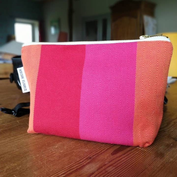 Zip Bag Red O. Pink 8" for wholesale by Maison Elhoria